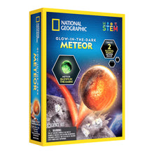 NATIONAL GEOGRAPHIC® Glow-in-the-Dark Meteor Science Kit