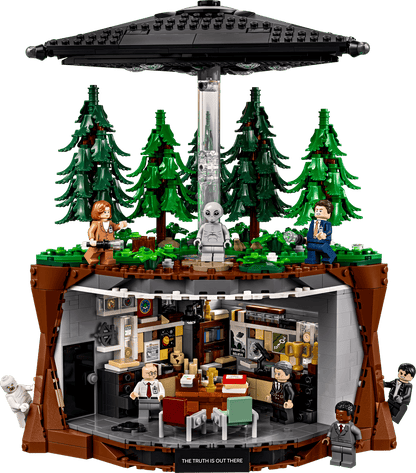 LEGO® IDEAS- The X-Files Building Kit (21369) & Scully’s Lab (40896) Combo