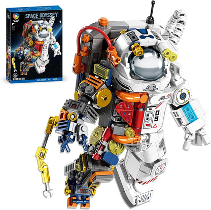 Space Astronaut Toy Collectible Astronaut Toy with Display Stand, Creative Space Exploration Astronaut Building Kit Gifts for Adults Space Astronaut Toy Space Toys （663 Pieces）