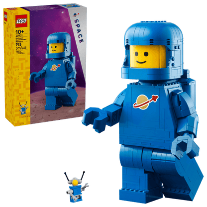 LEGO® Up-Scaled Blue Astronaut Minifigure building set (40921)